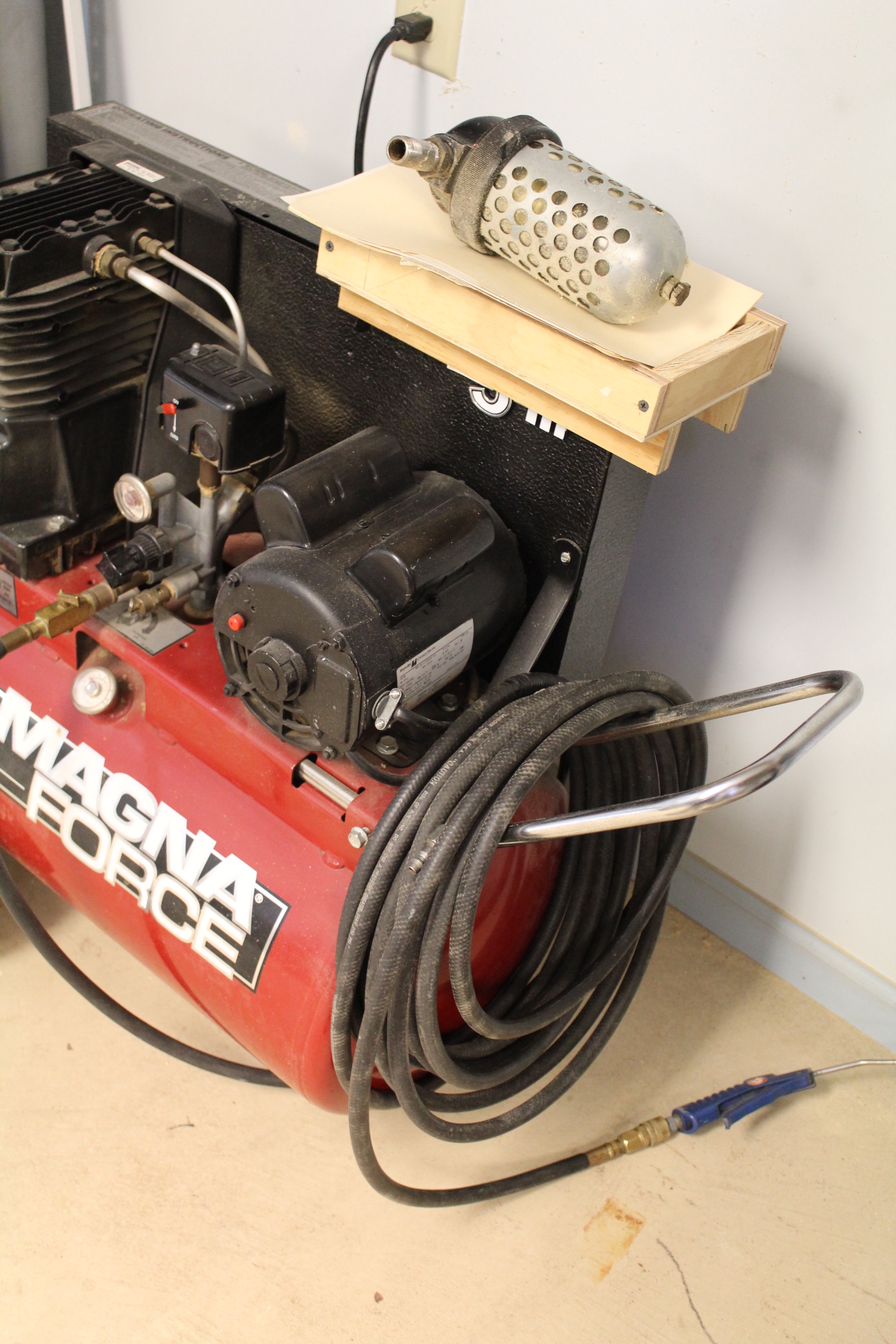 Portable Sanborn Magna Force Air Compressor EBTH