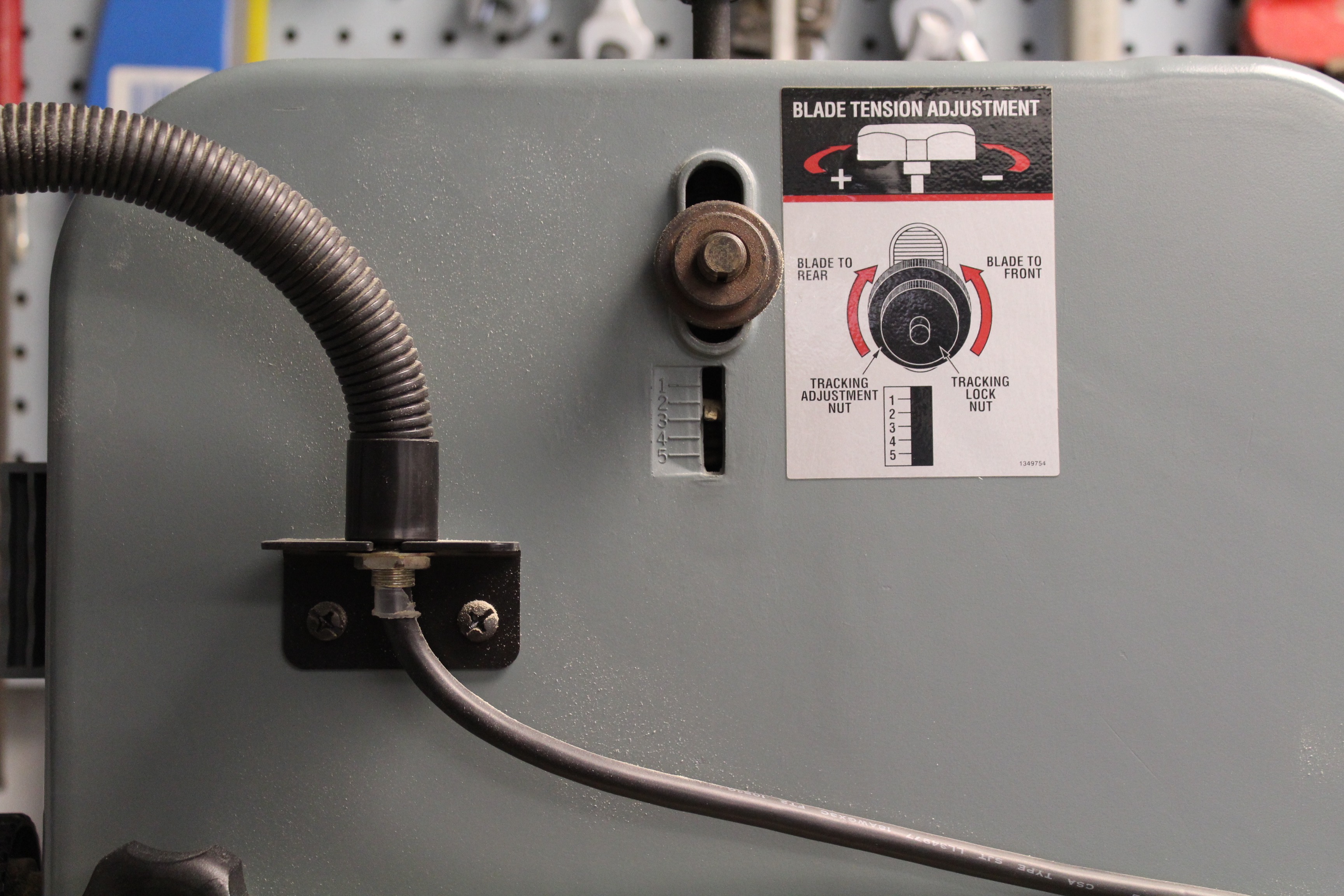 Delta 10" Band Saw on Stand EBTH