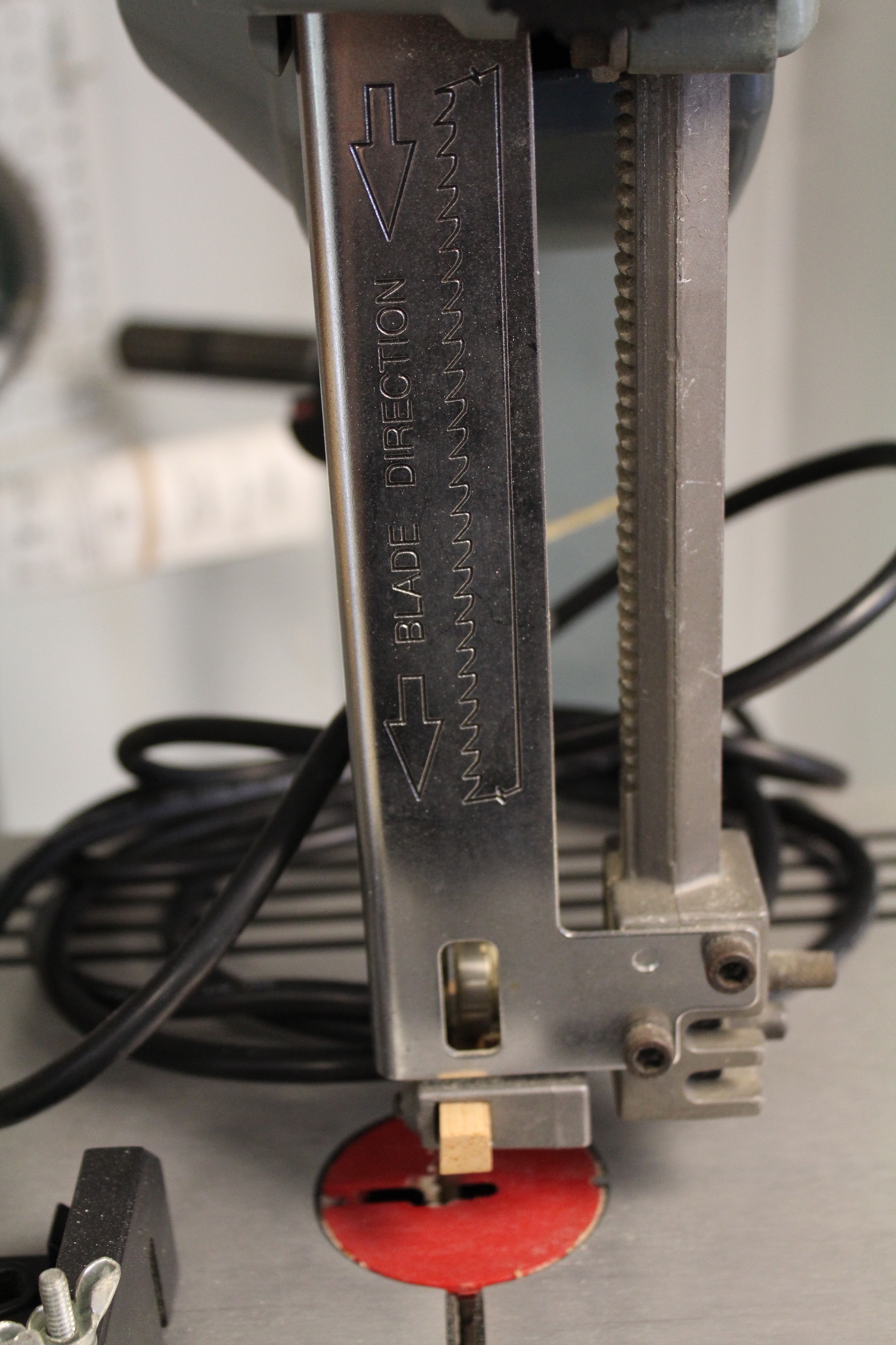 Delta 10" Band Saw on Stand EBTH