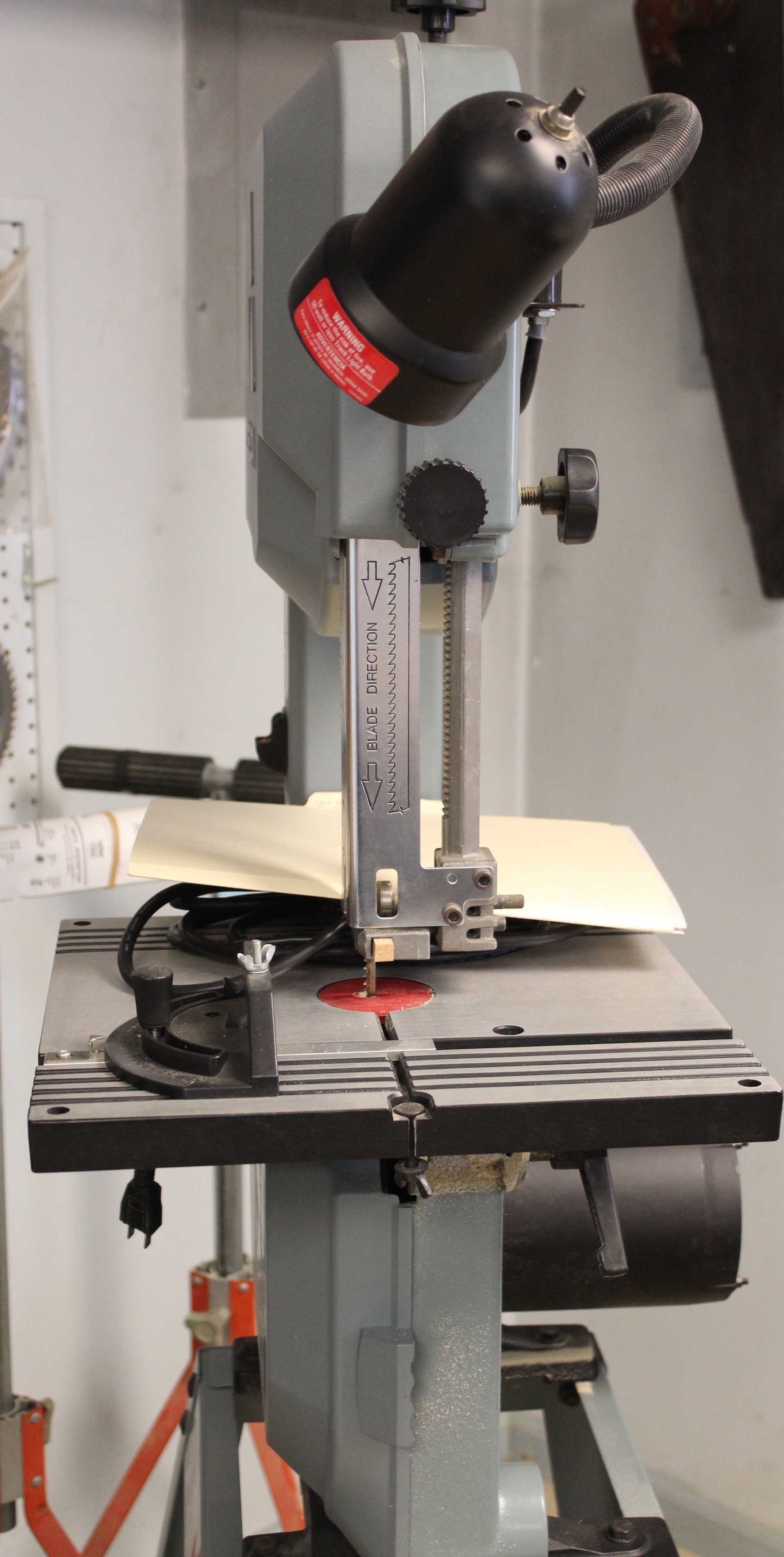 Delta 10" Band Saw on Stand EBTH