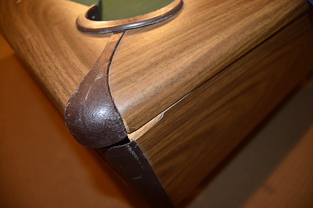 Mid Century Cue Master Pool Table with Accessories EBTH