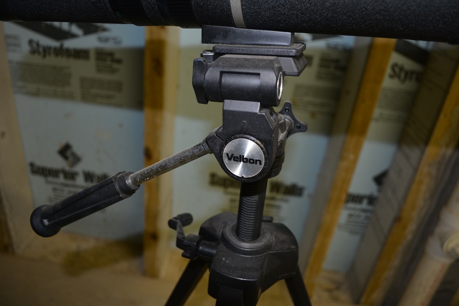 Bausch and Lomb Discoverer Spotting Scope and Velbon Tripod EBTH