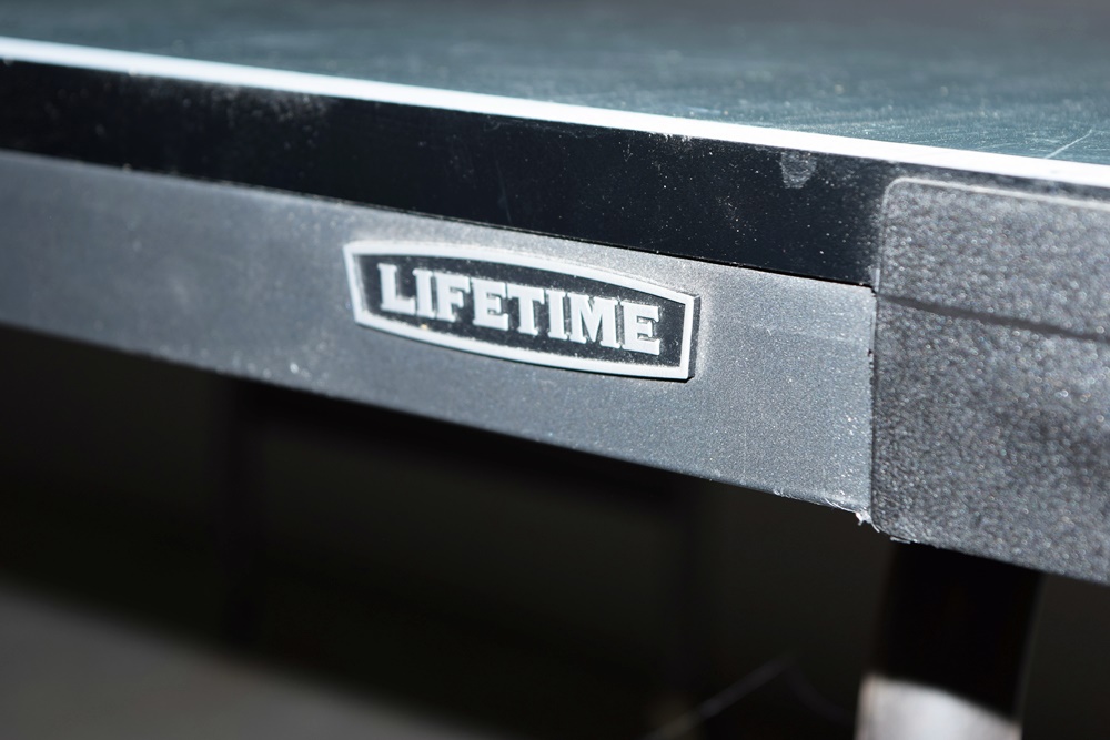 Lifetime Ping Pong Table with Net and Paddles EBTH