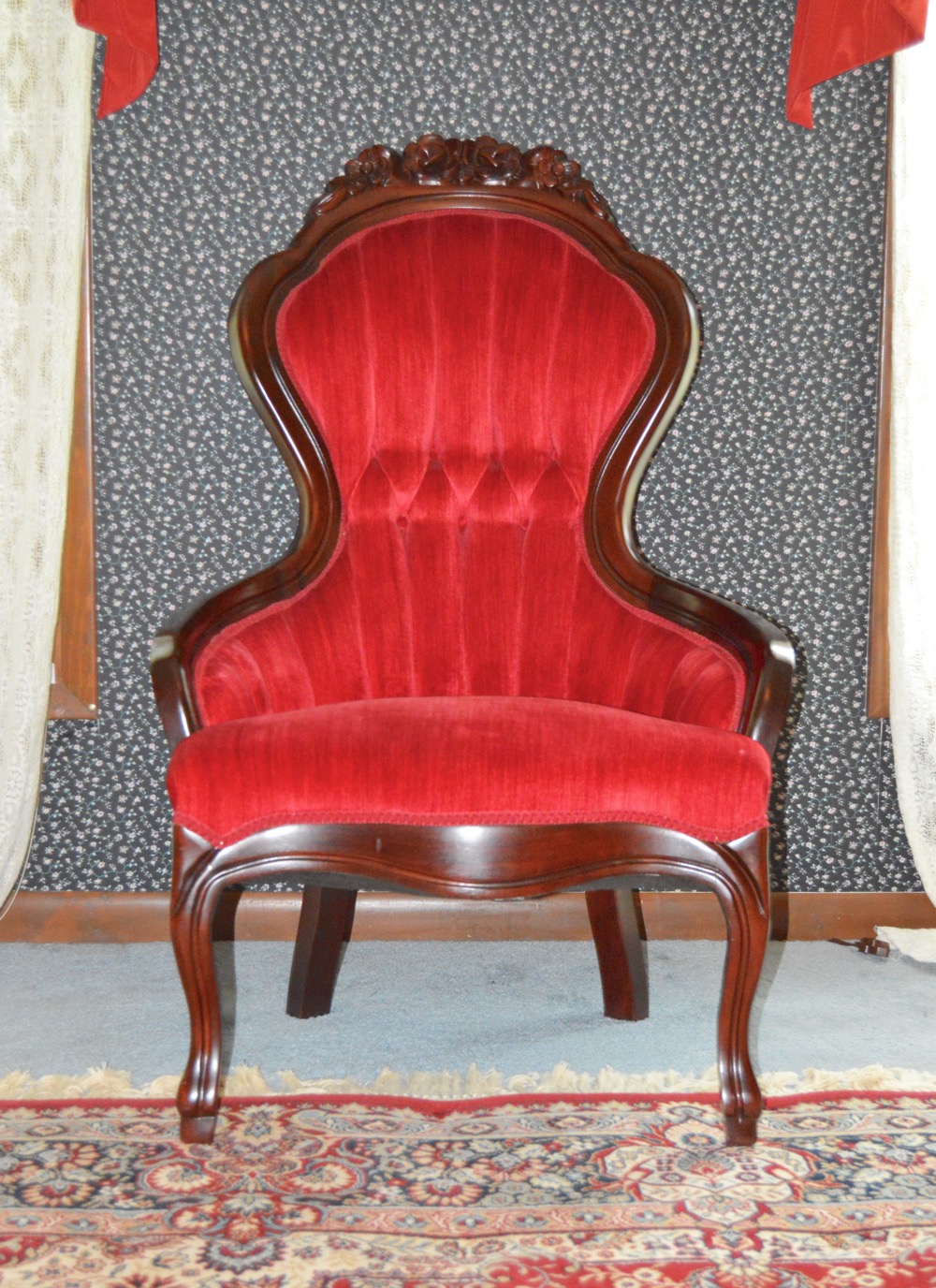 Victorian Style Parlor Chair EBTH