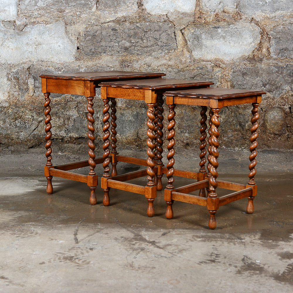 Oak Barley Twist Nesting Tables EBTH