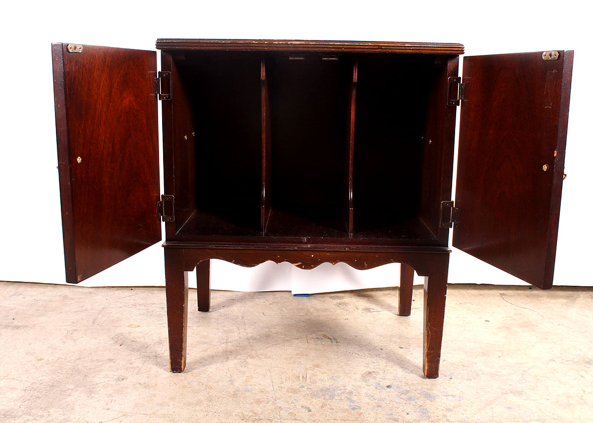 Vintage Record Storage EBTH