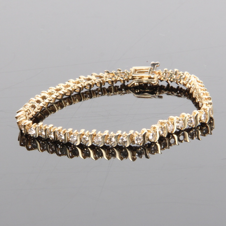 Ladies 14K Yellow Gold 3.00 CTW Diamond Tennis Bracelet EBTH