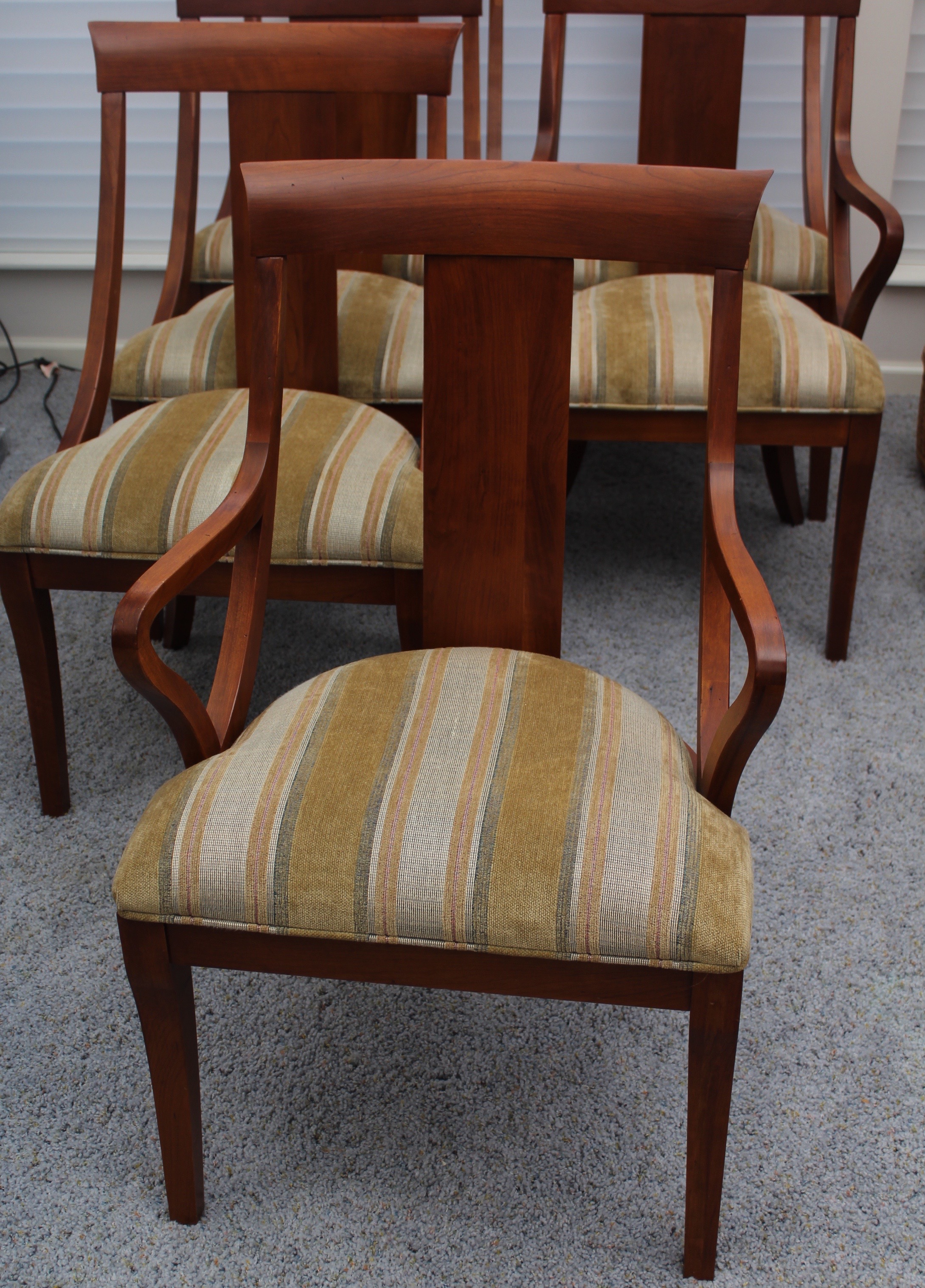 Modern Ethan Allen "Medallion" Dining Chair Set EBTH