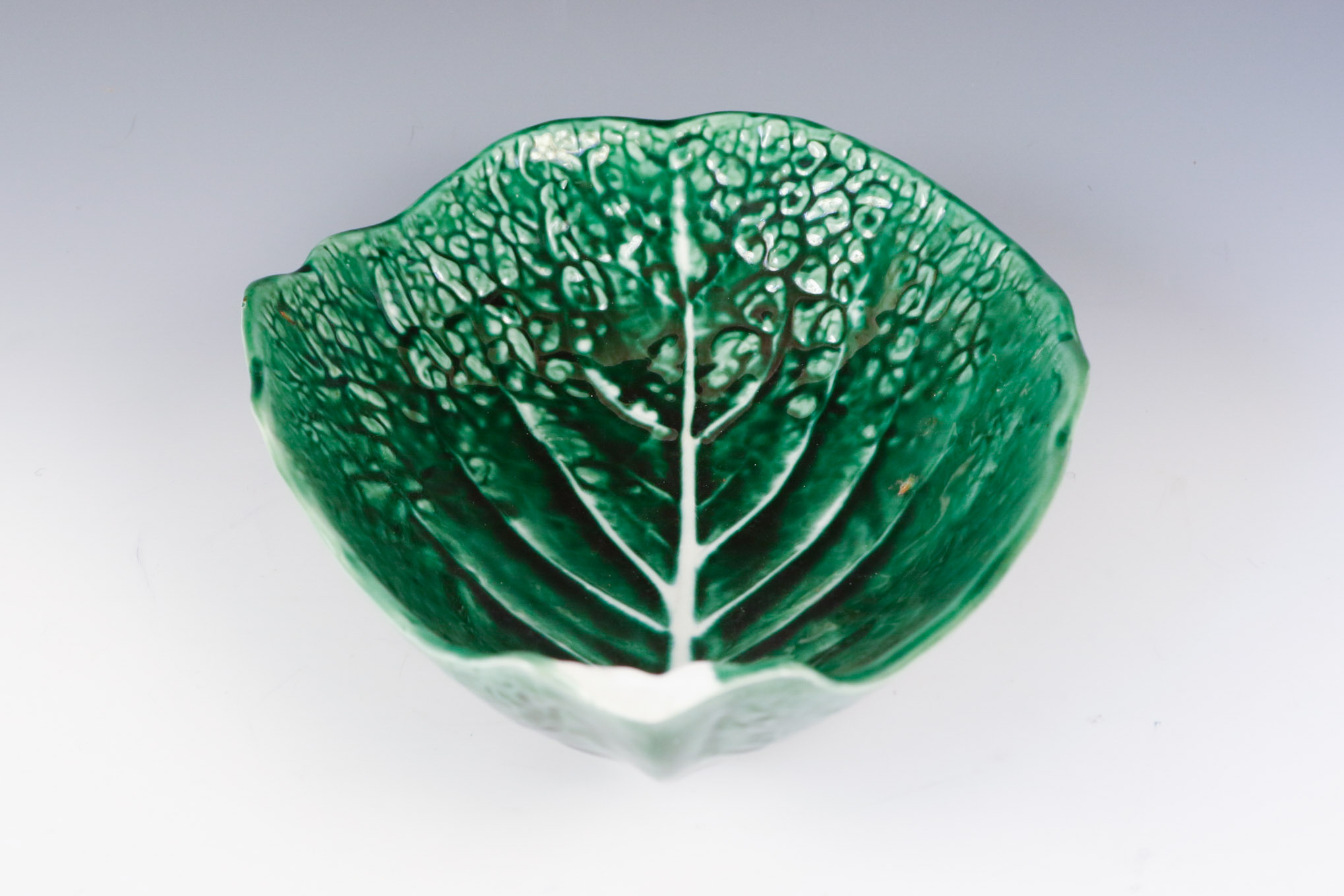 Secla, Portugal Majolica Cabbage Leaf Bowl EBTH