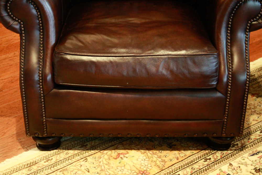 Haverty's Leather Chair and Ottoman EBTH