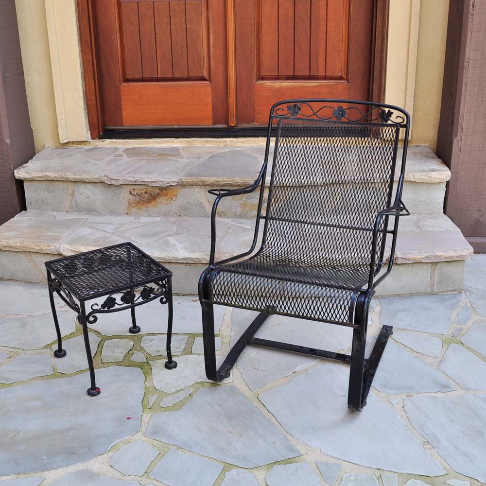 Outdoor Patio Motion Chair and Table EBTH