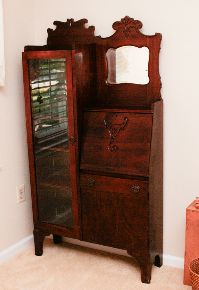 Victorian Side by Side Curio EBTH