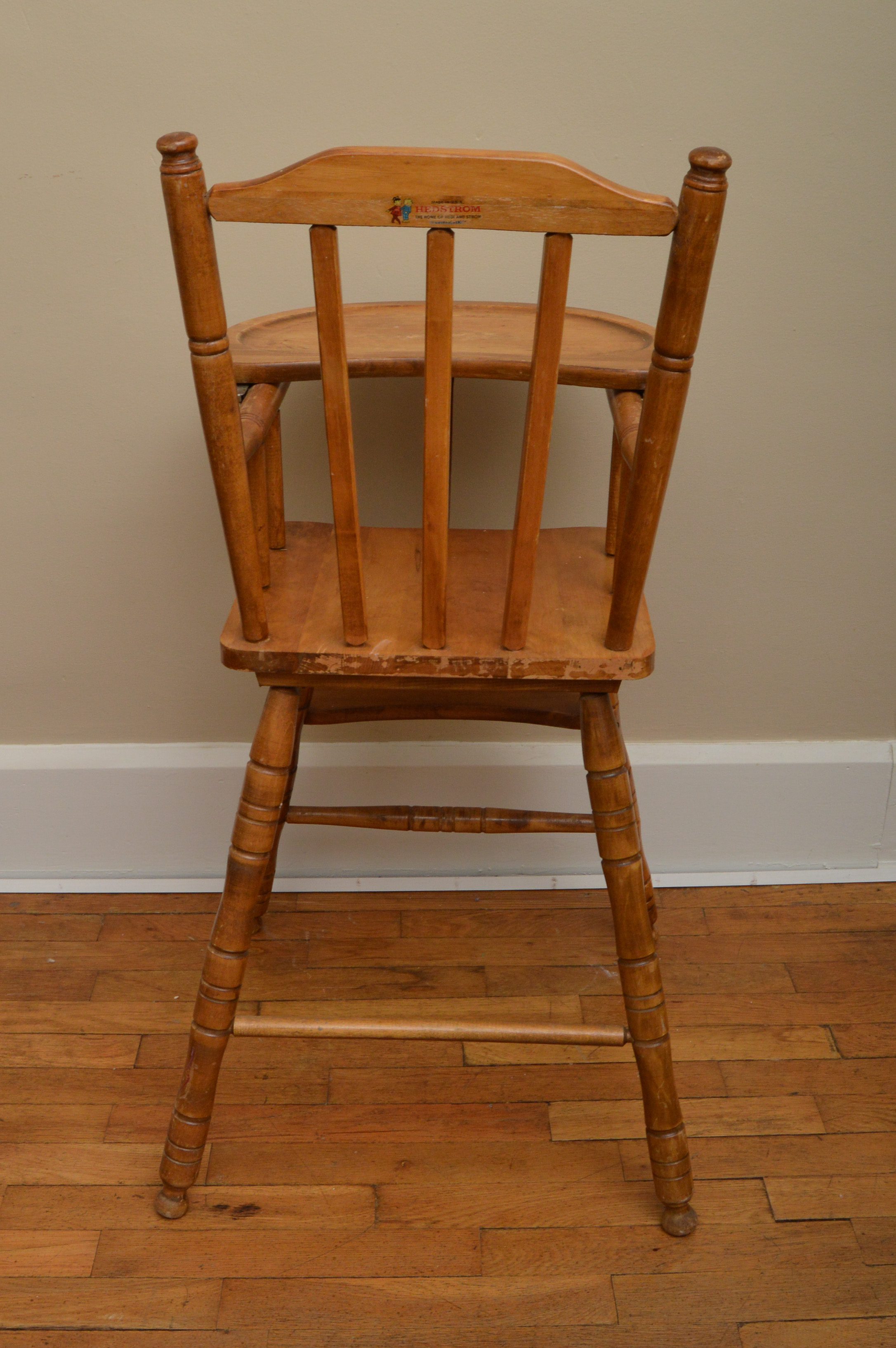Vintage Hedstrom Oak High Chair EBTH