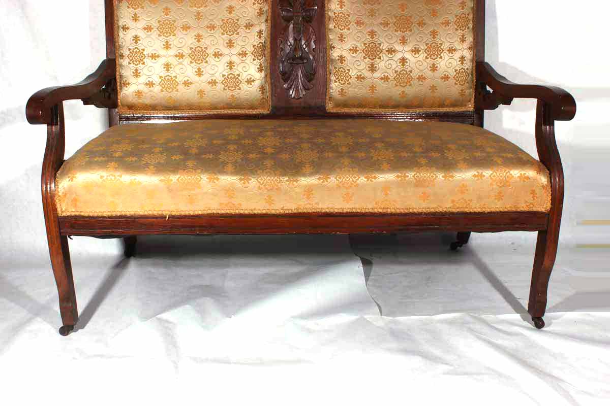 Victorian Style Upholstered Walnut Settee EBTH