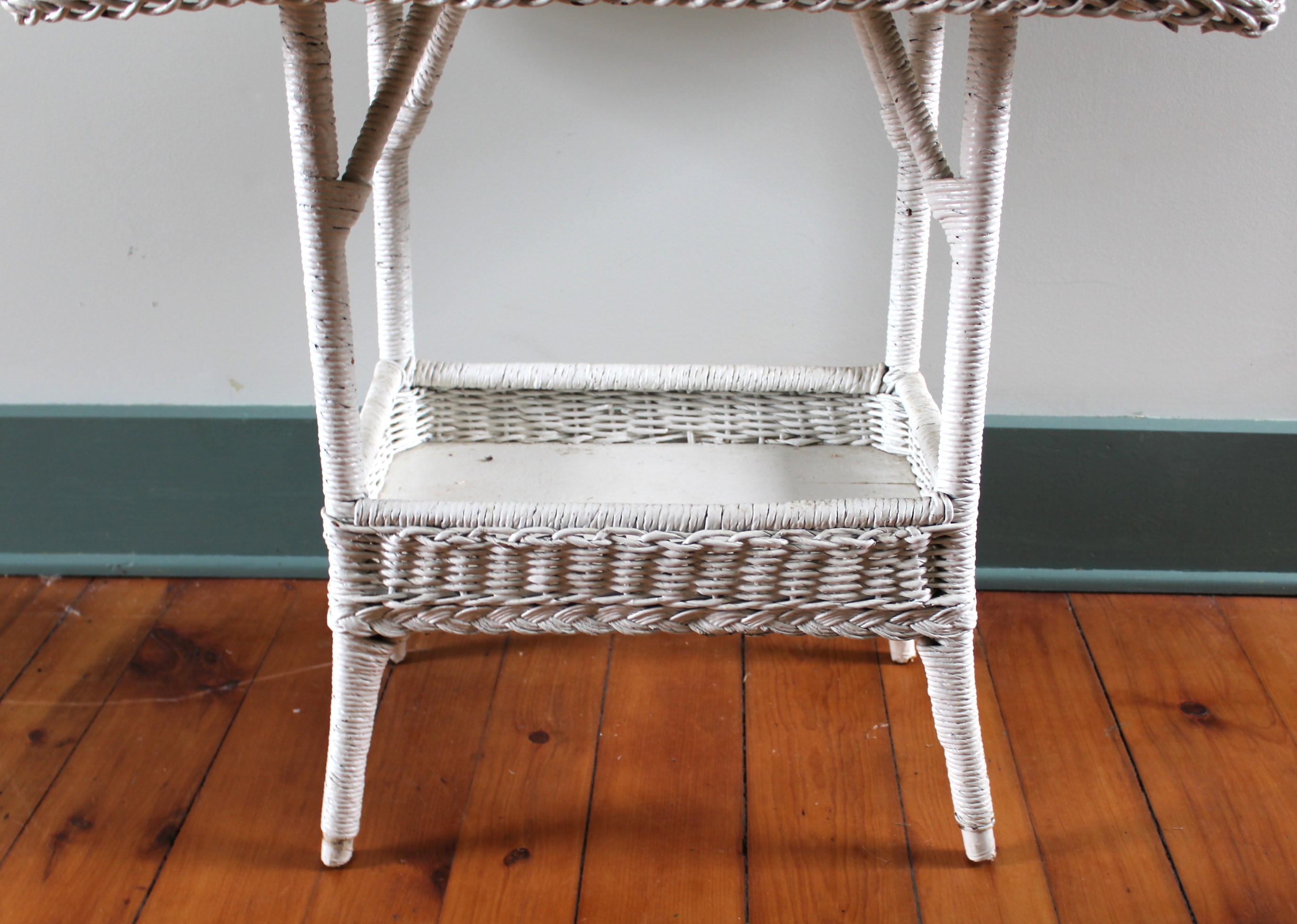 White Wicker Plant Table and Easy Chair EBTH