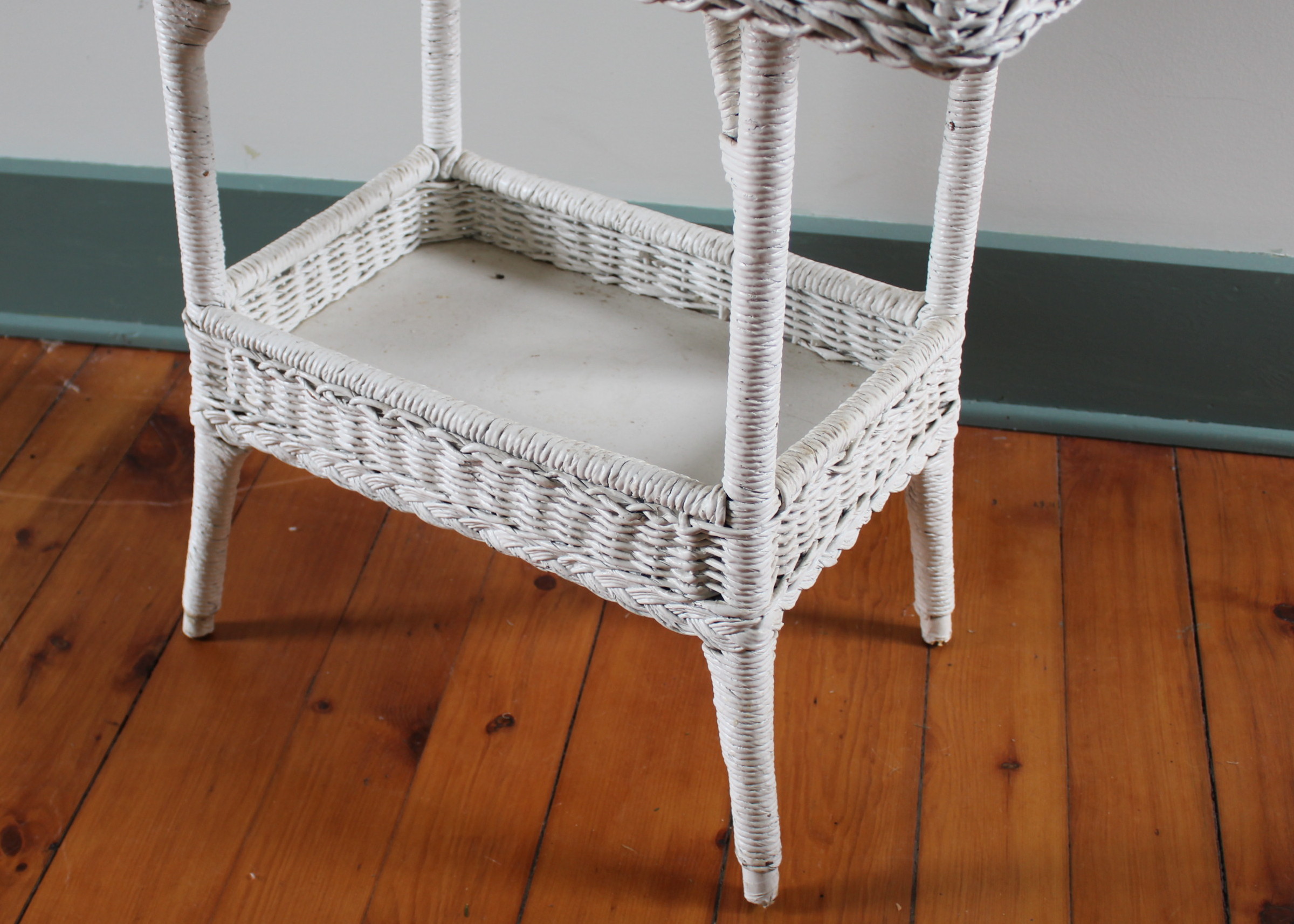 White Wicker Plant Table and Easy Chair EBTH