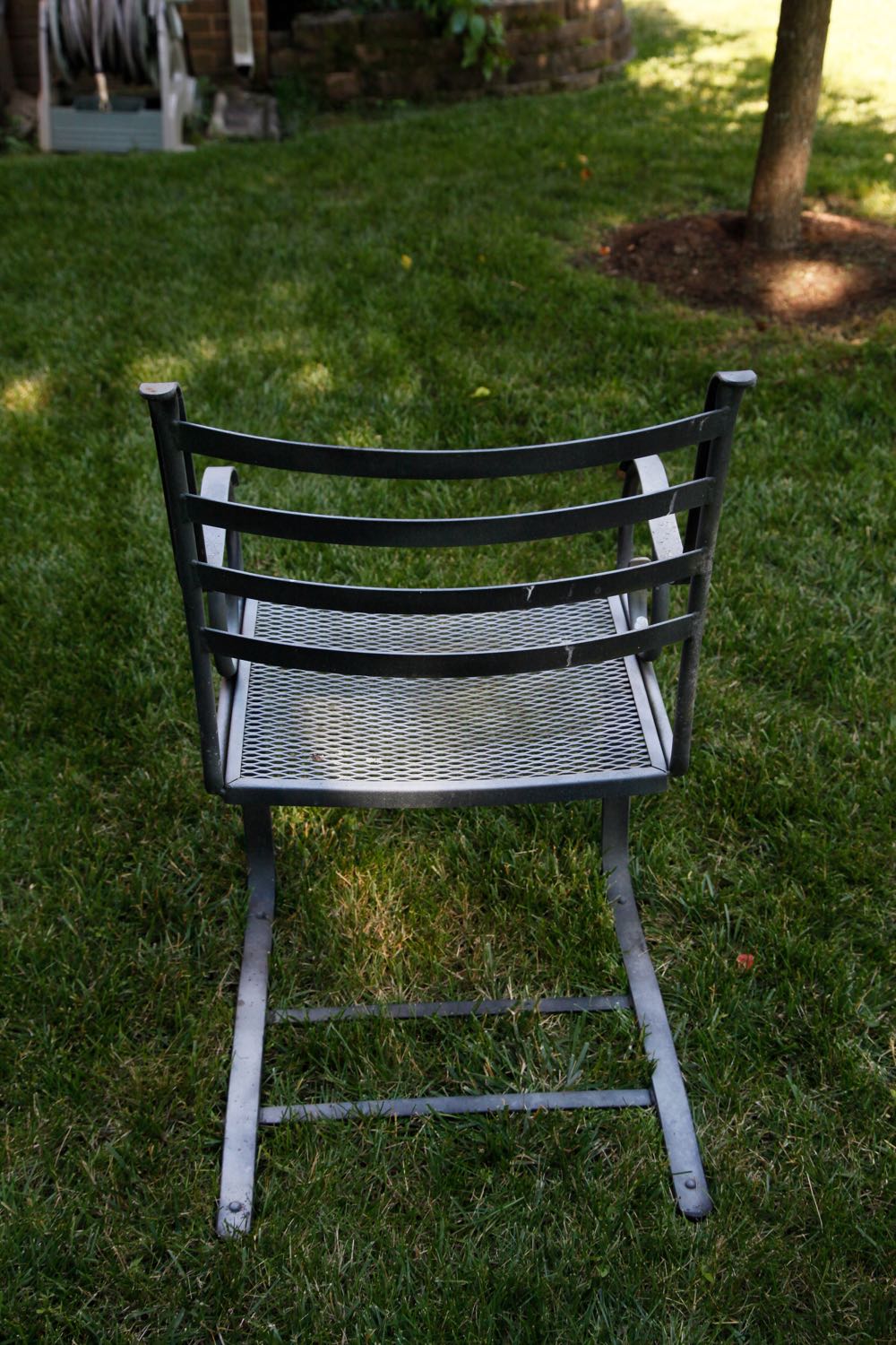 wrought-iron-patio-set-ebth