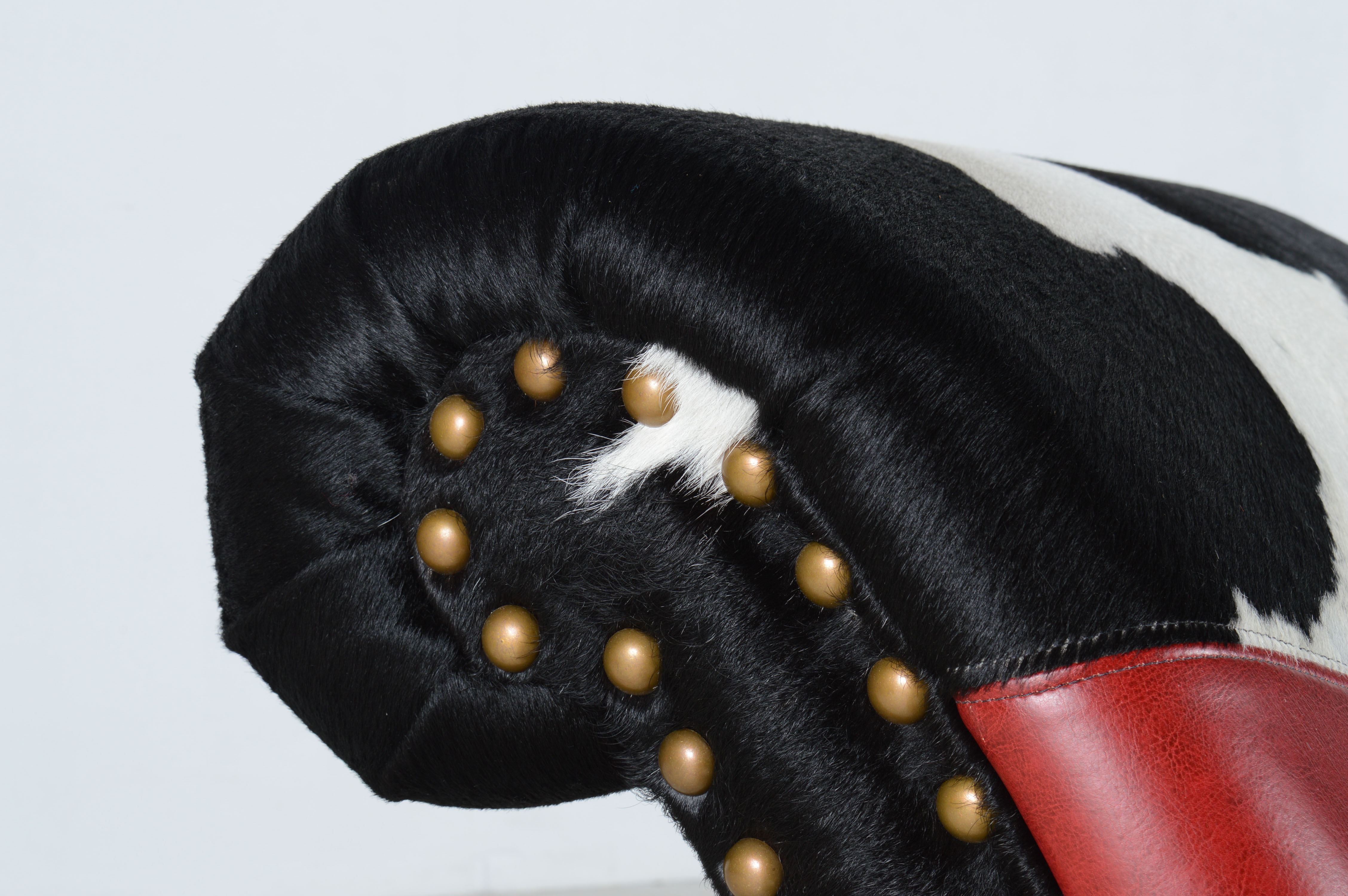 Cowhide and Leather Chaise Lounge EBTH