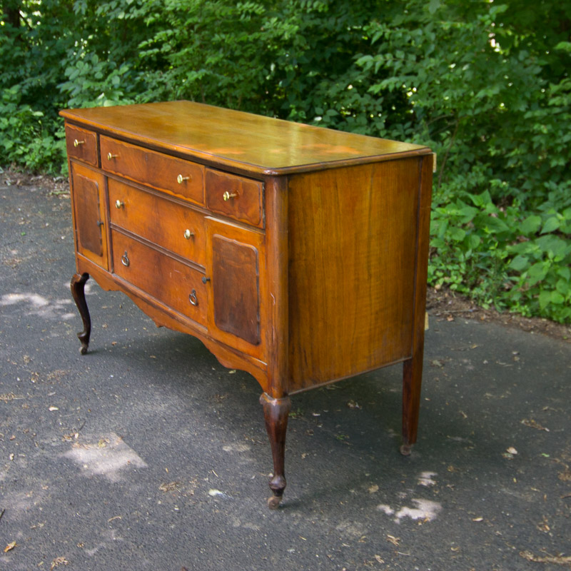 Vintage Dresser EBTH