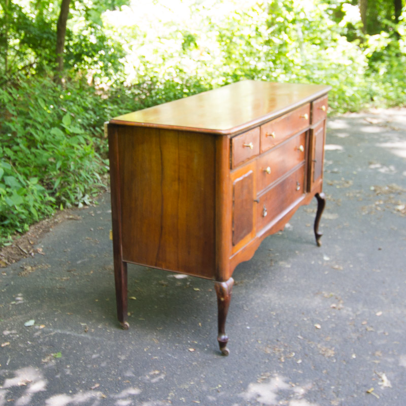 Vintage Dresser EBTH