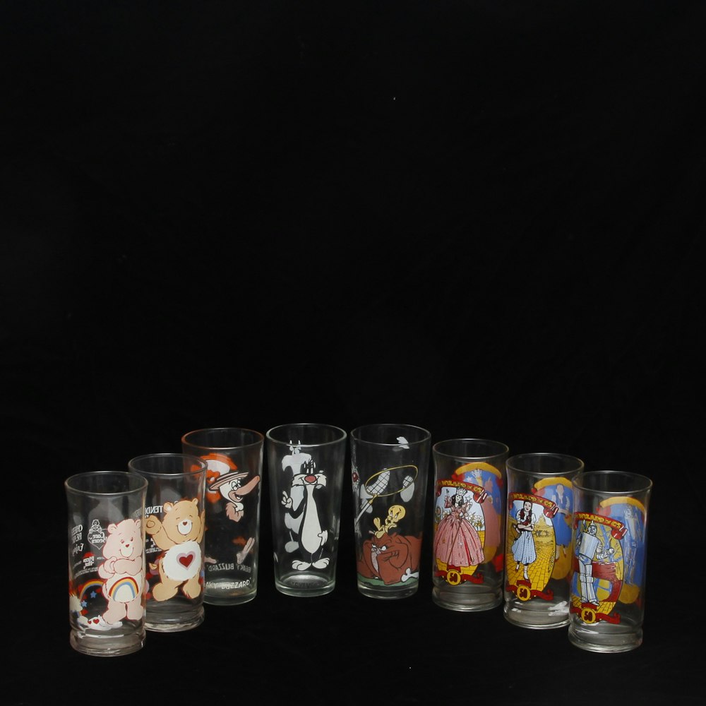 Vintage Wizard of Oz and Cartoon Character Drinking Glasses | EBTH