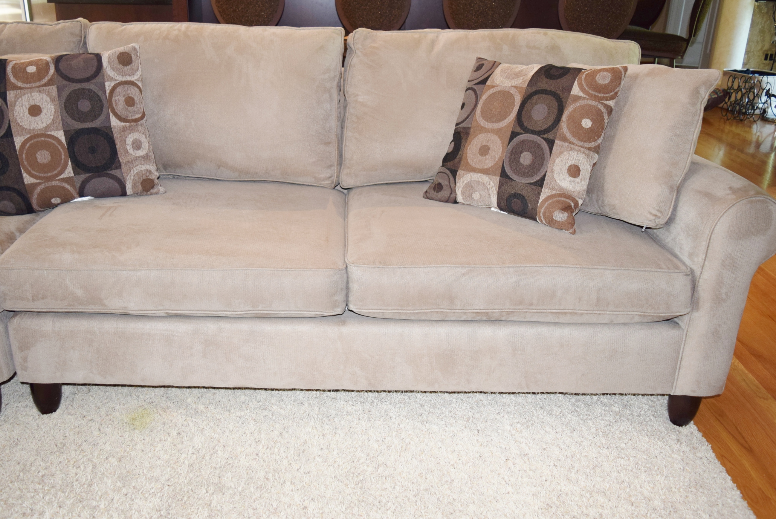 Havertys' "Corey" Left Angle 2Piece Microsuede Sectional Sofa EBTH