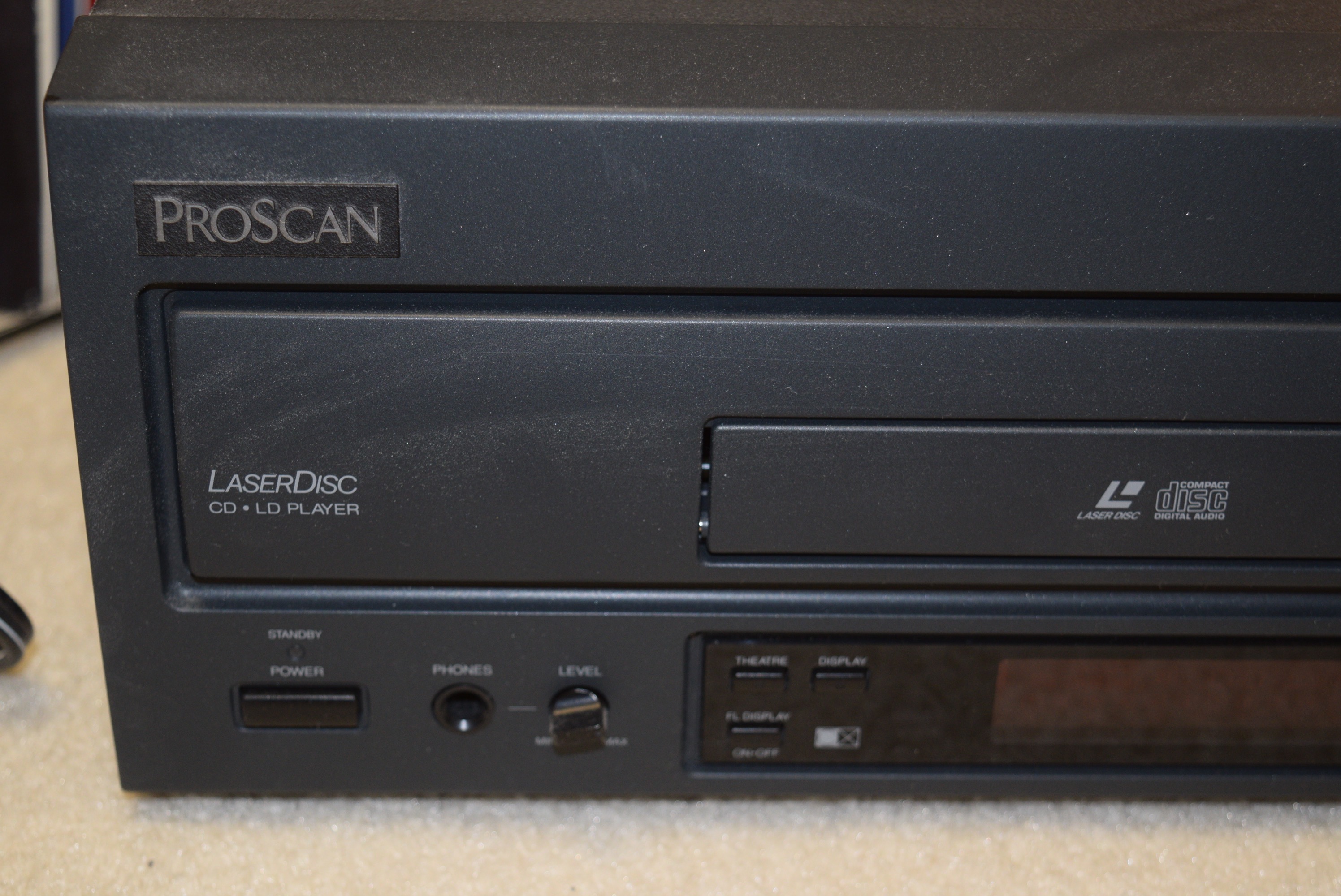 ProScan Laser Disc and CD Player with Laser Discs EBTH