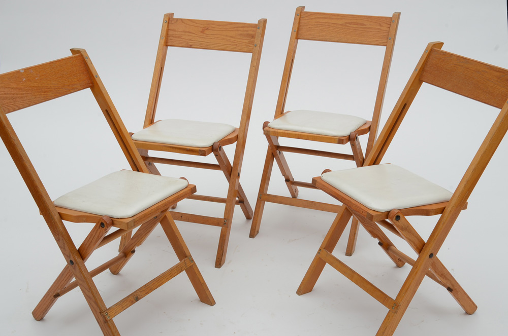 Vintage Snyder Chair Company Oak Folding Chairs EBTH