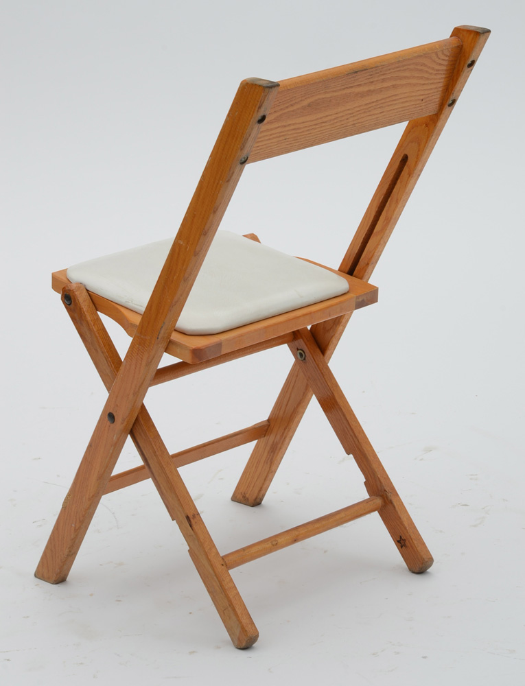 Vintage Snyder Chair Company Oak Folding Chairs EBTH