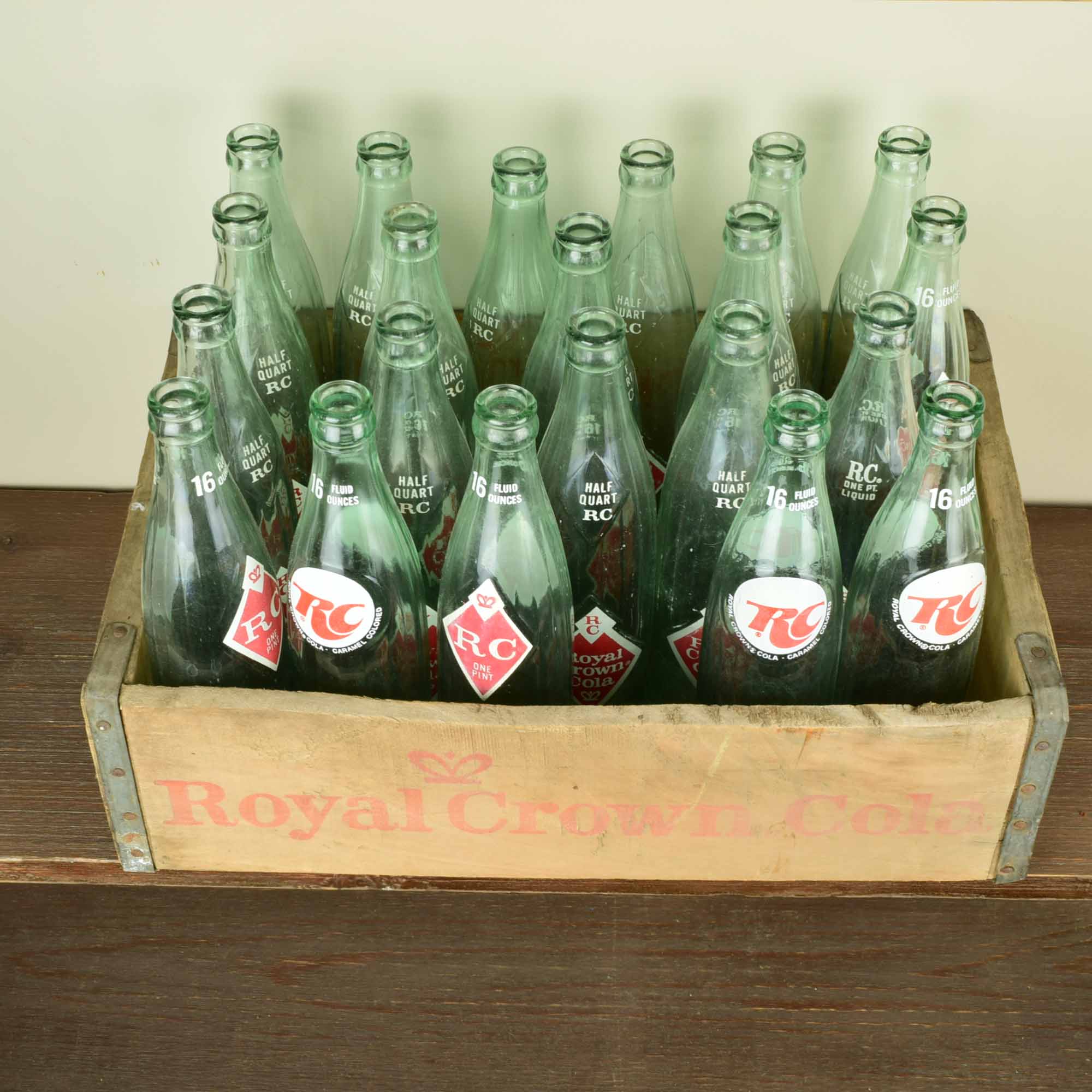 Vintage Royal Crown Cola Crate and 20 Royal Crown Cola Bottles EBTH