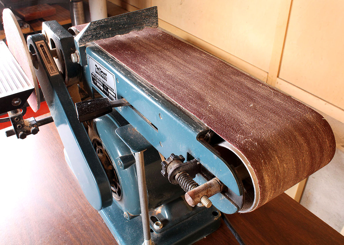 Reliant 4 Inch Belt and 6 Inch Disc Sander EBTH