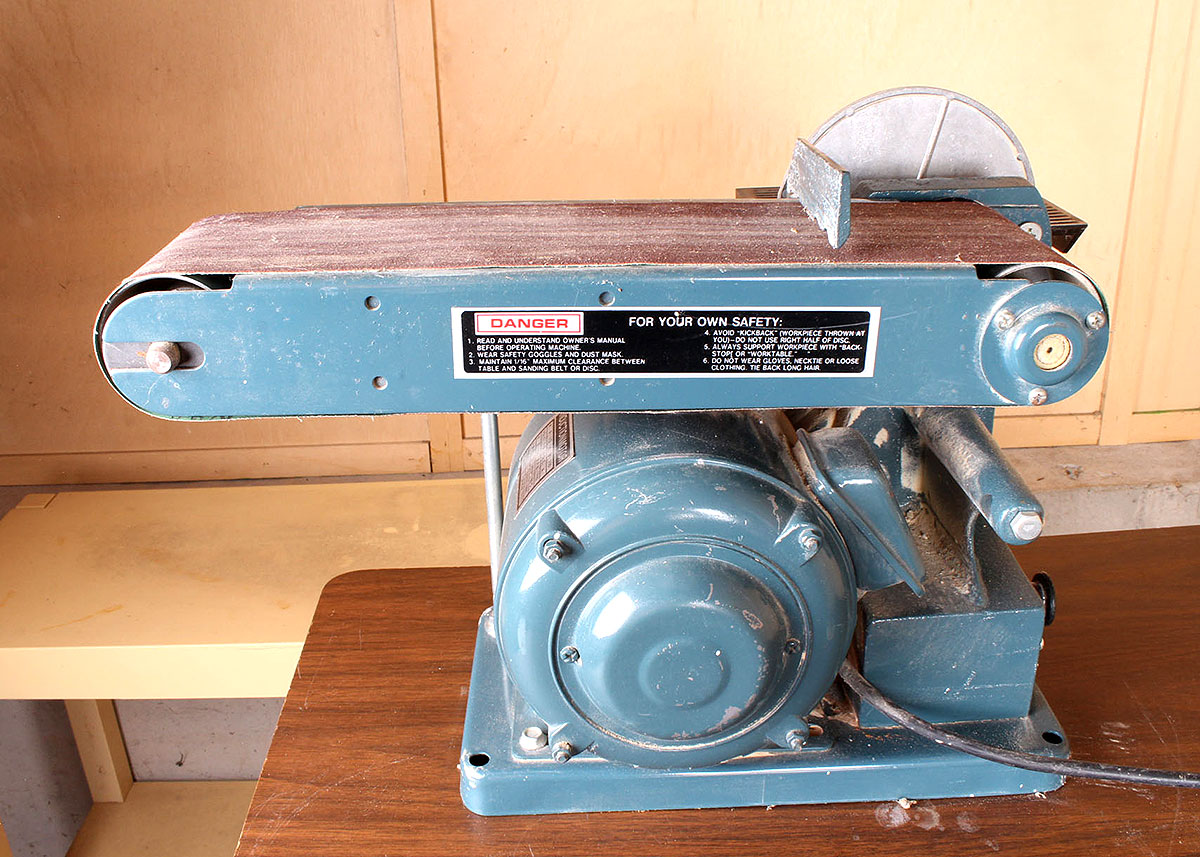 Reliant 4 Inch Belt and 6 Inch Disc Sander EBTH