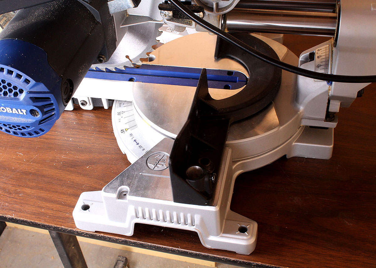 Kobalt 7 1/4" Sliding Compound Miter Saw with Laser Guide EBTH