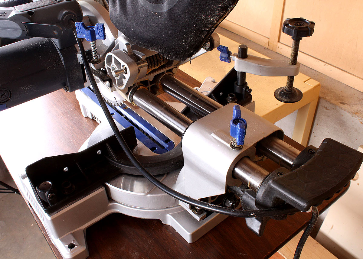 Kobalt 7 1/4" Sliding Compound Miter Saw with Laser Guide EBTH