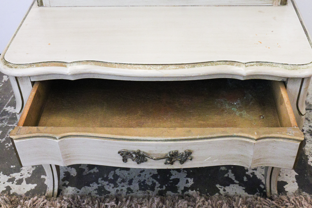 White Furniture Company French Provincial Style Nightstand EBTH