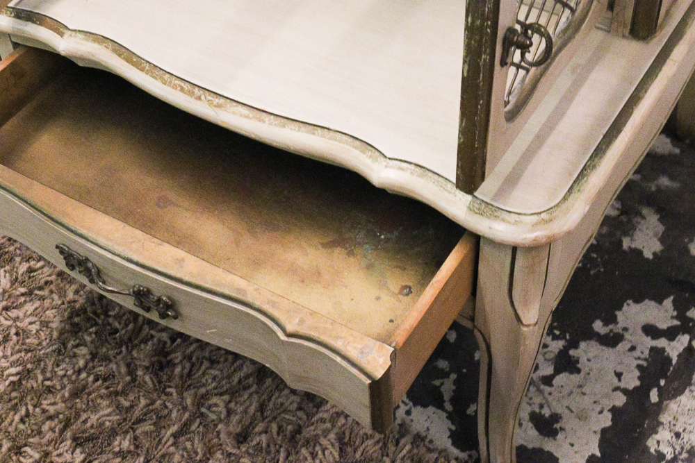 White Furniture Company French Provincial Style Nightstand EBTH