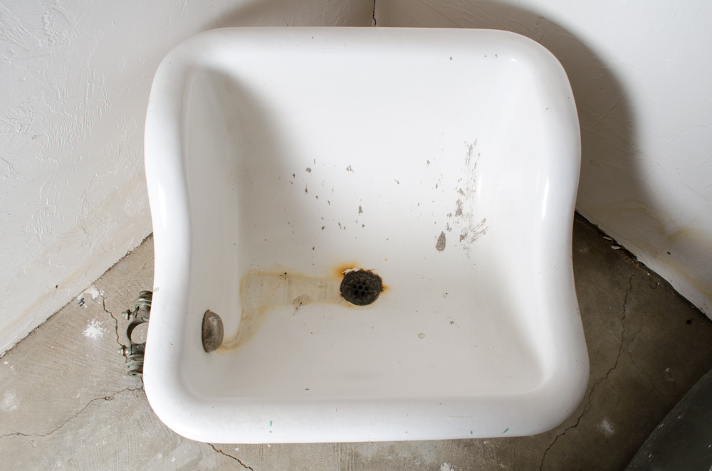 Vintage Foot Bath EBTH