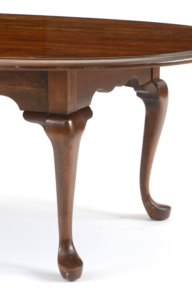 Cherry Queen Anne Style Oval Coffee Table | EBTH