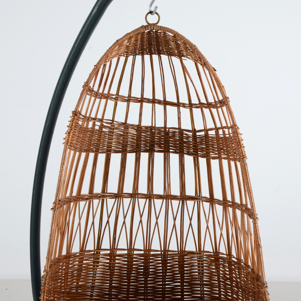 Hanging Wicker Egg Chair on Stand : EBTH