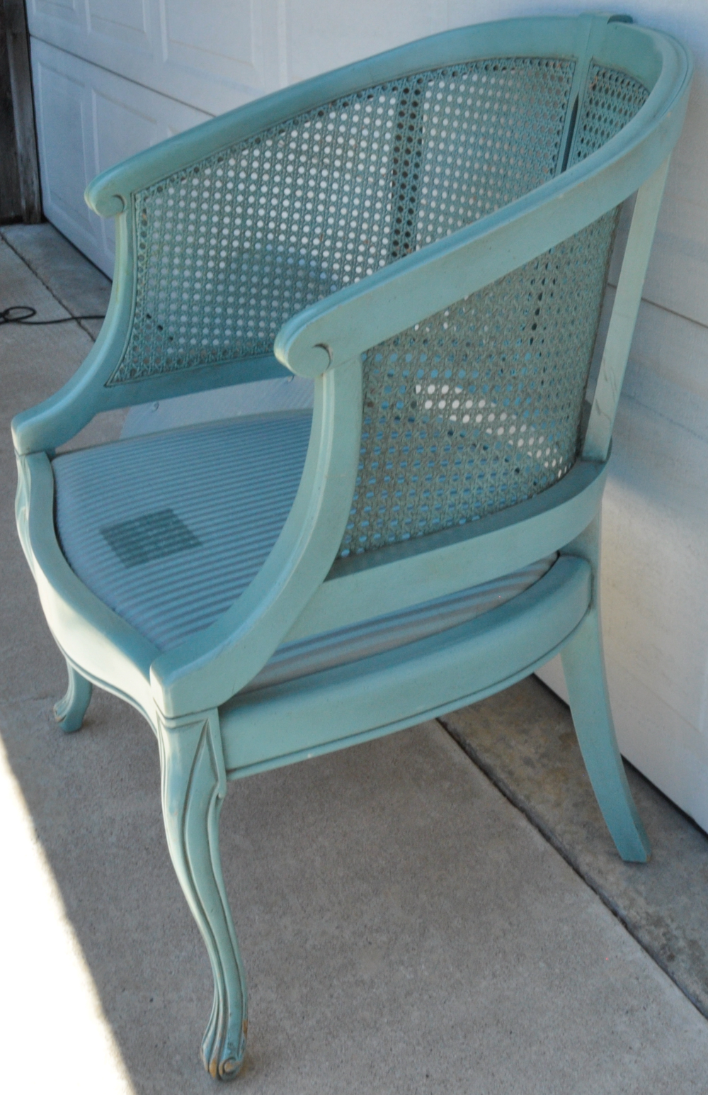 Turquoise Barrel Chair EBTH