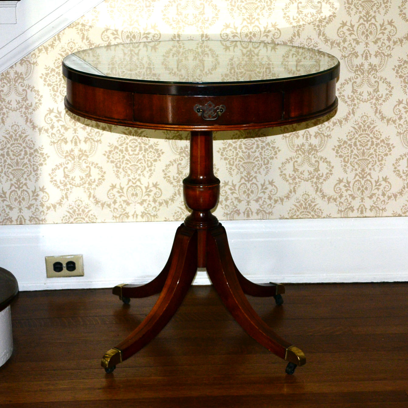 Duncan Phyfe Drum Table EBTH