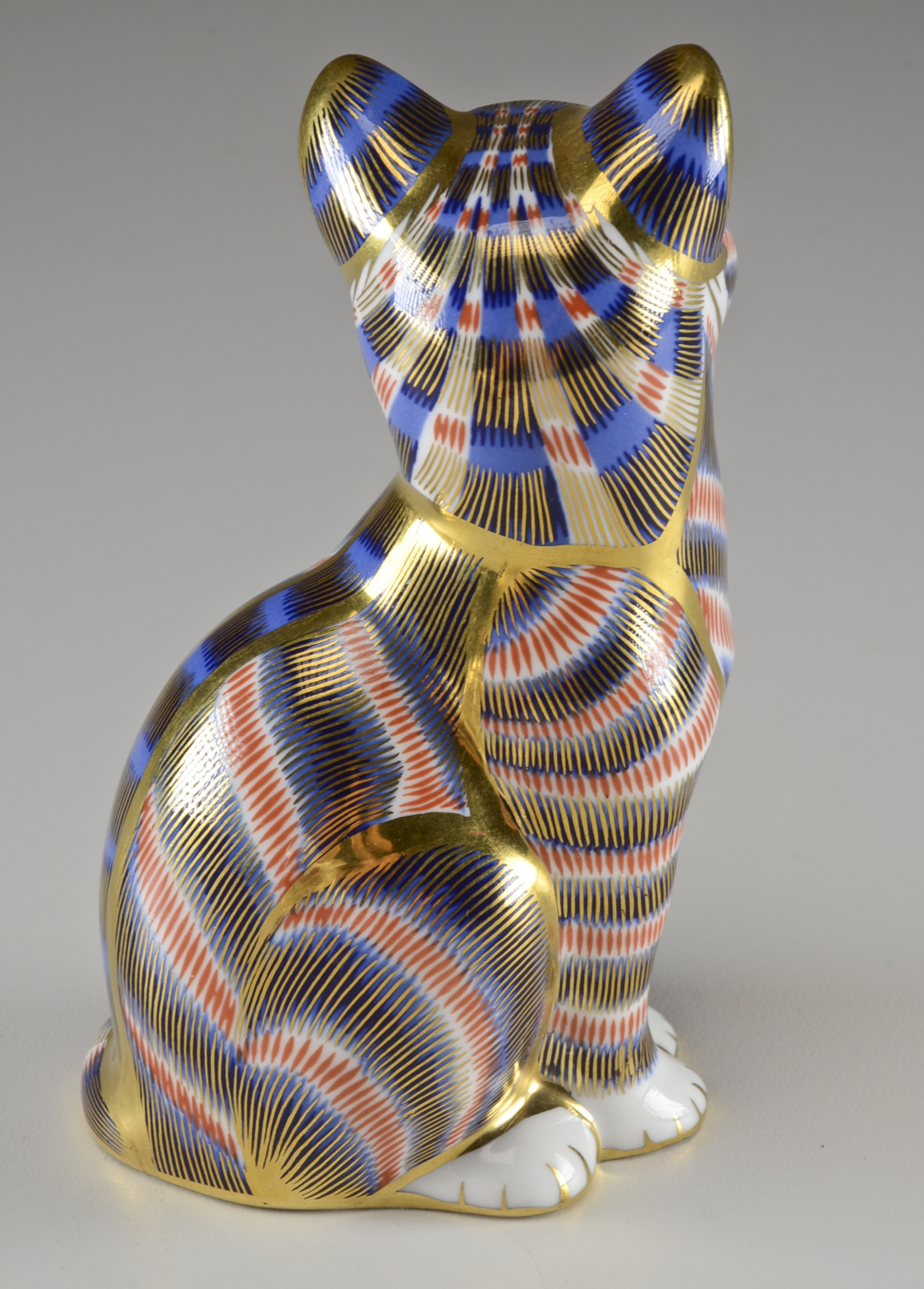 Pair of Royal Crown Derby Paperweights EBTH