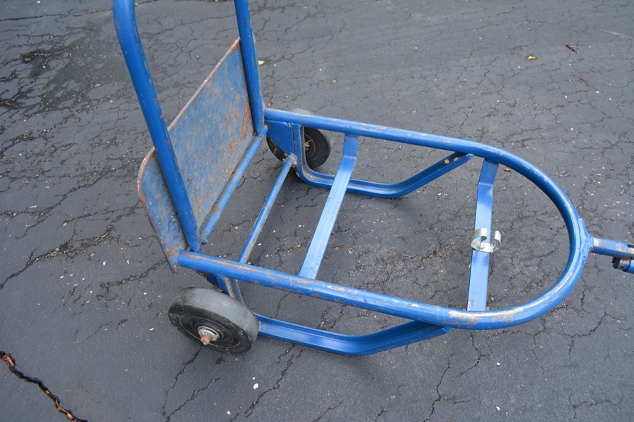 Hunt Wilde Wesco Dolly EBTH