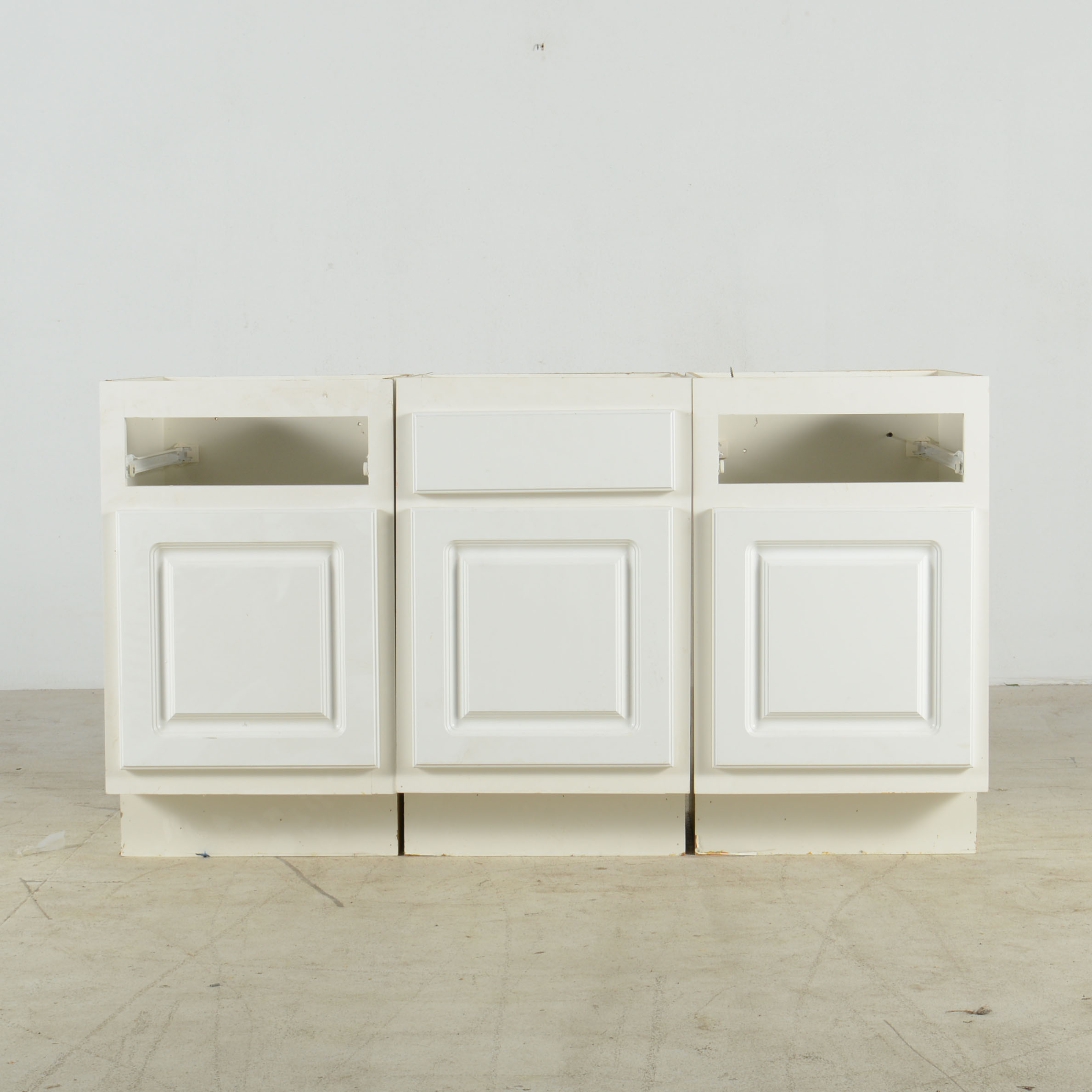 White Kitchen Boxes EBTH