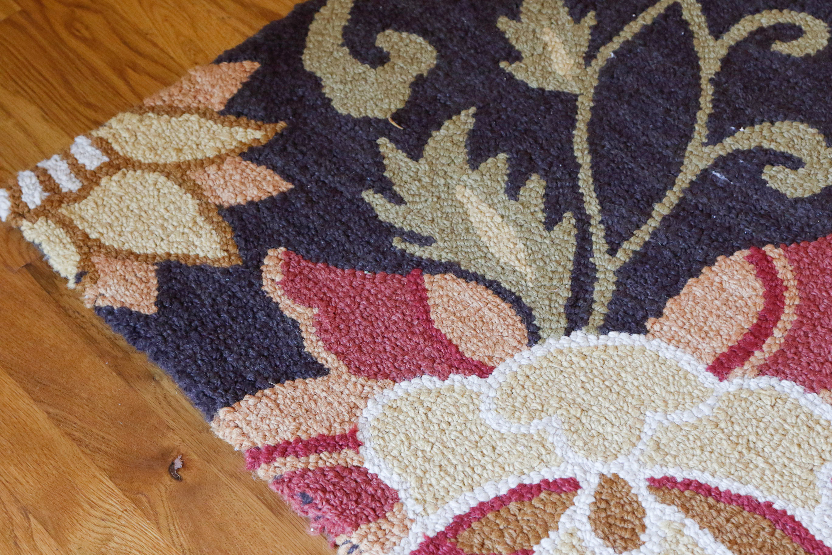 Fieldcrest Luxury "Jacobean Floral" Brown Wool Area Rug EBTH