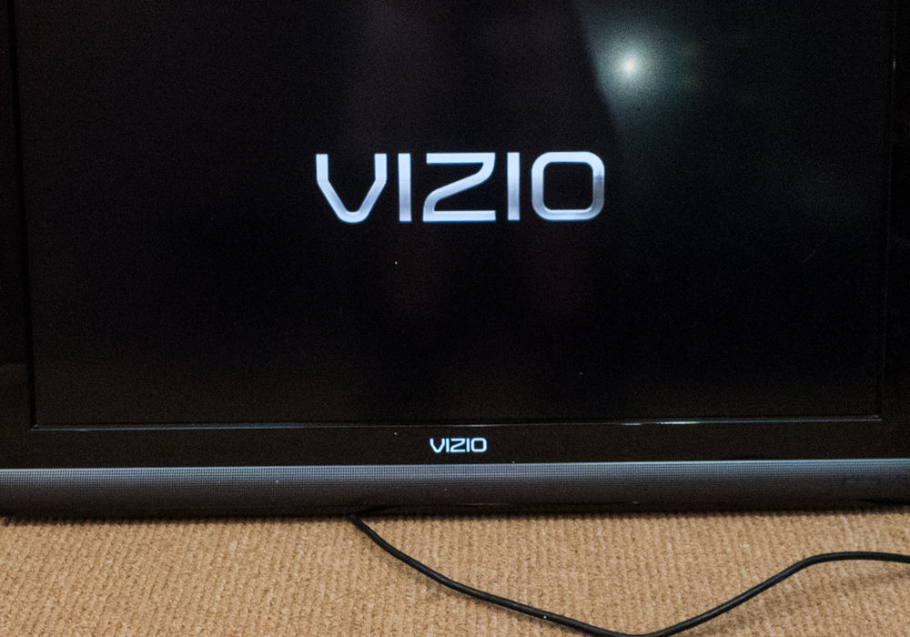 Vizio 39" Tesla Television EBTH