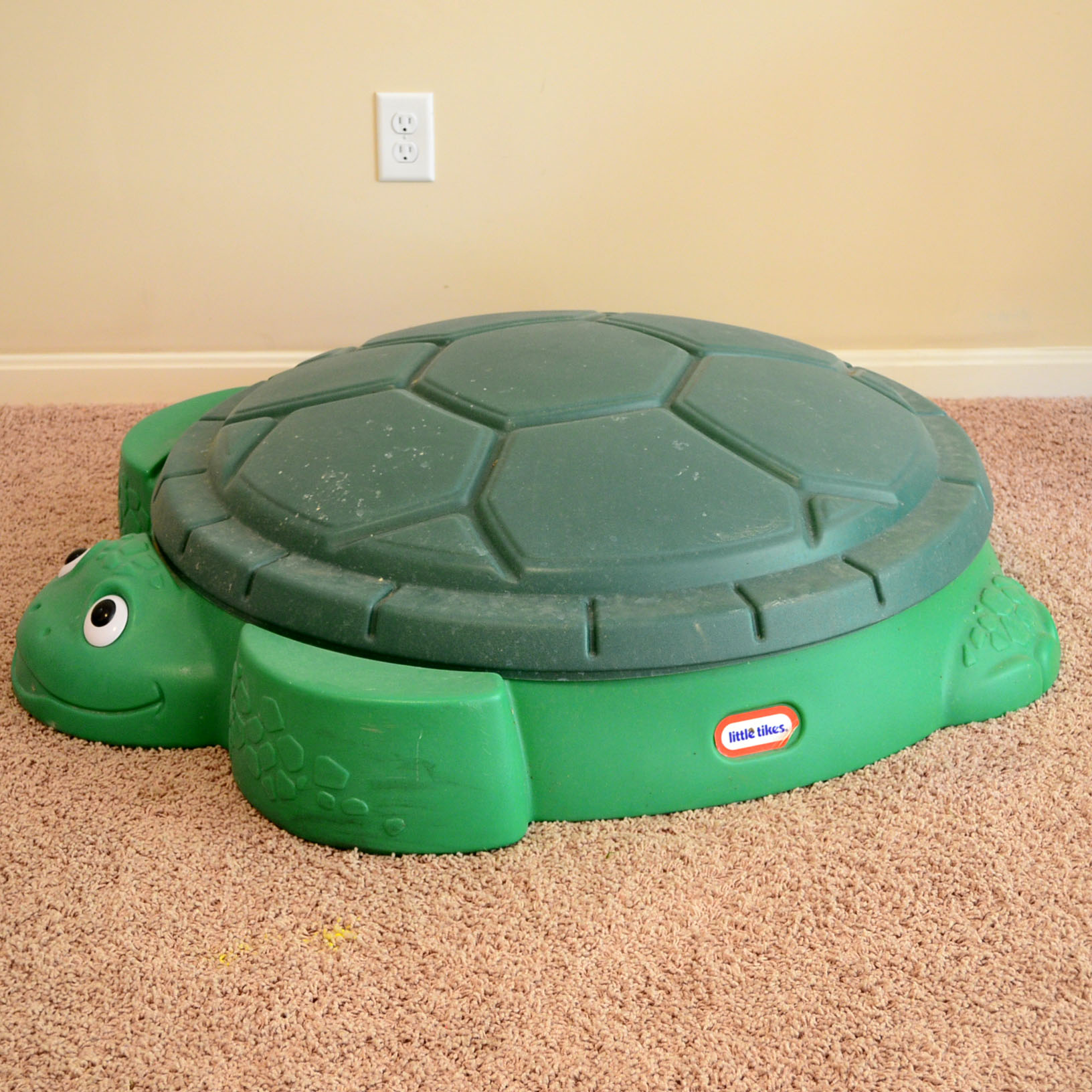 little tikes turtle sandbox