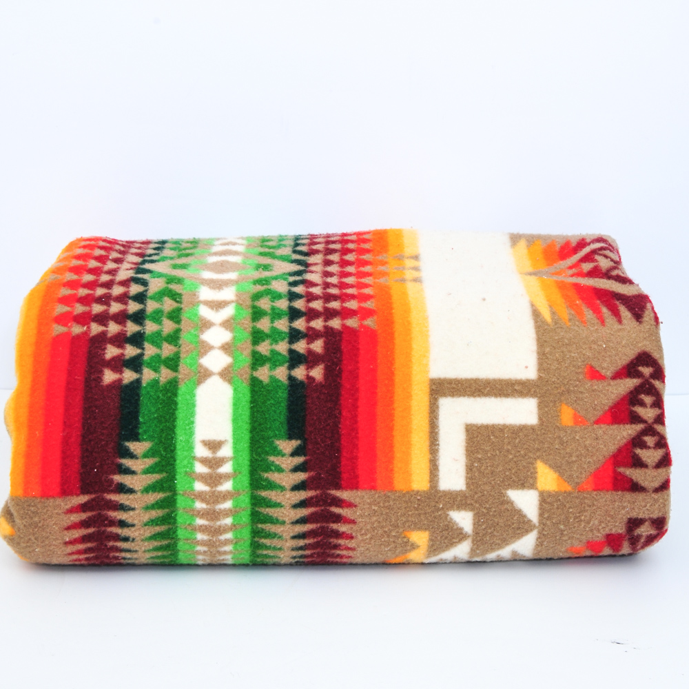 Pendleton Beaver State Robes and Shaws Wool Blanket EBTH