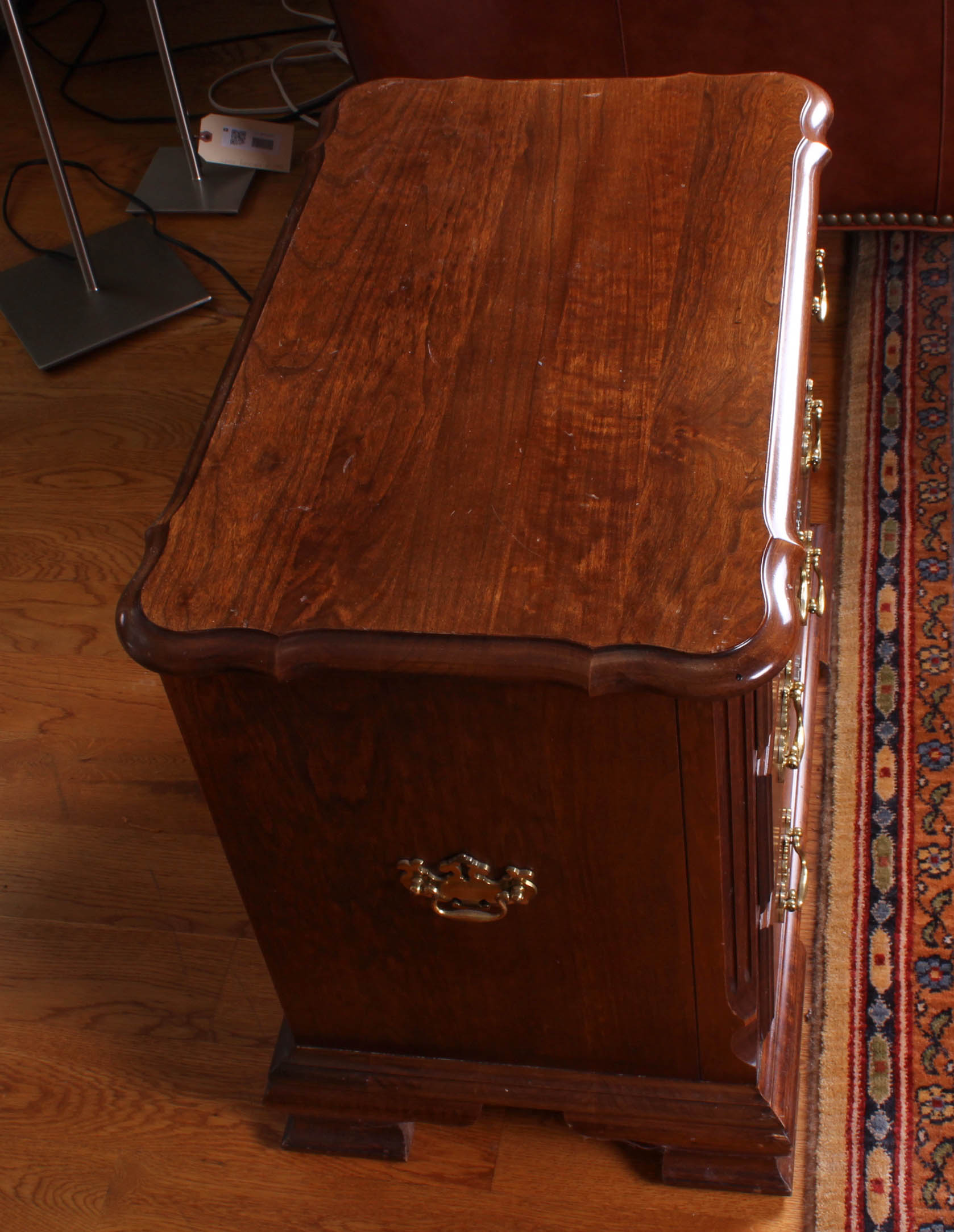 Pennsylvania House Nightstand EBTH