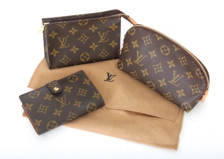Louis Vuitton Brown Bags for Sale in Online Auctions
